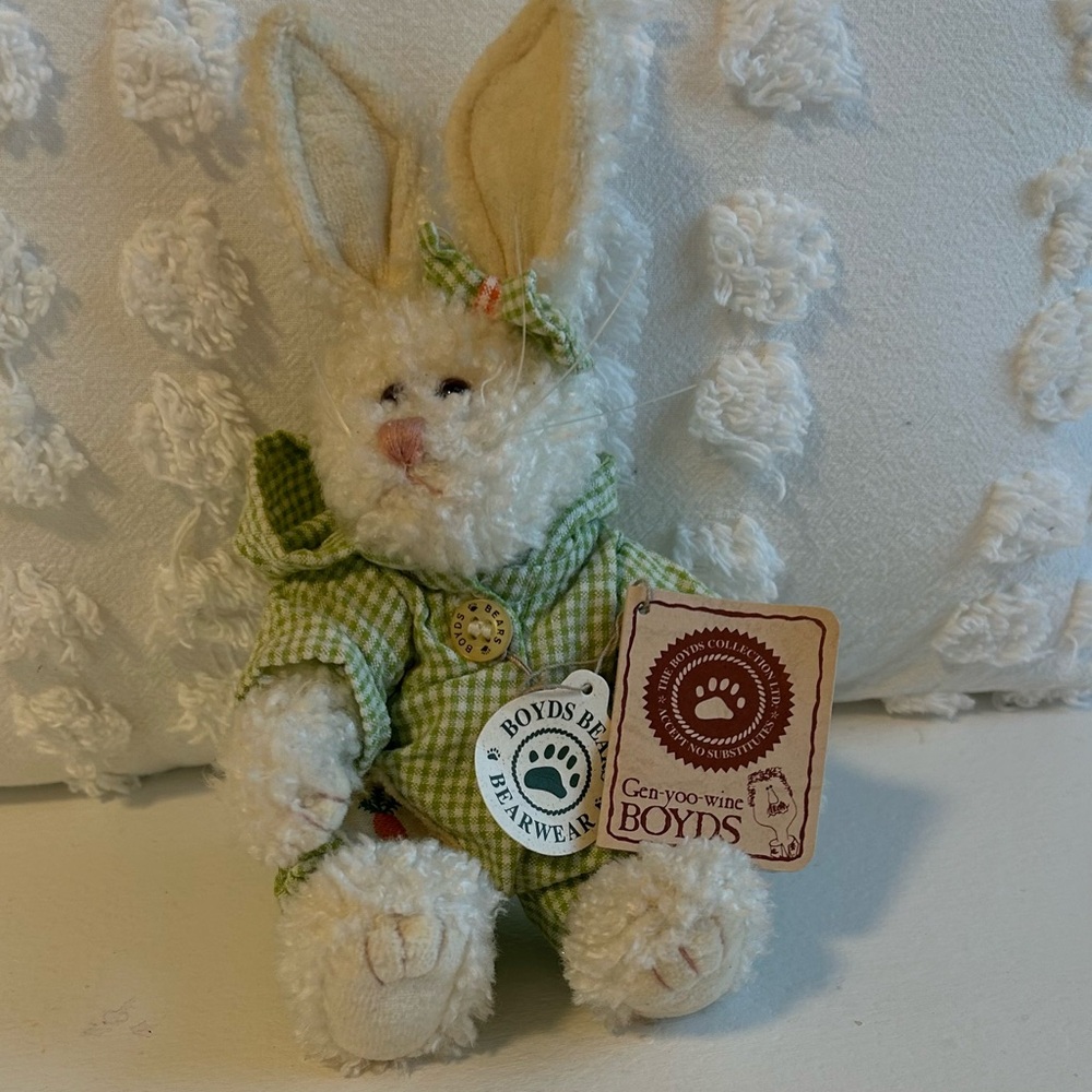 Boyd’s Bears  Plush Bunny Tessie T. Nimblenose T.J’s Best Dressed 1992 Bearwear